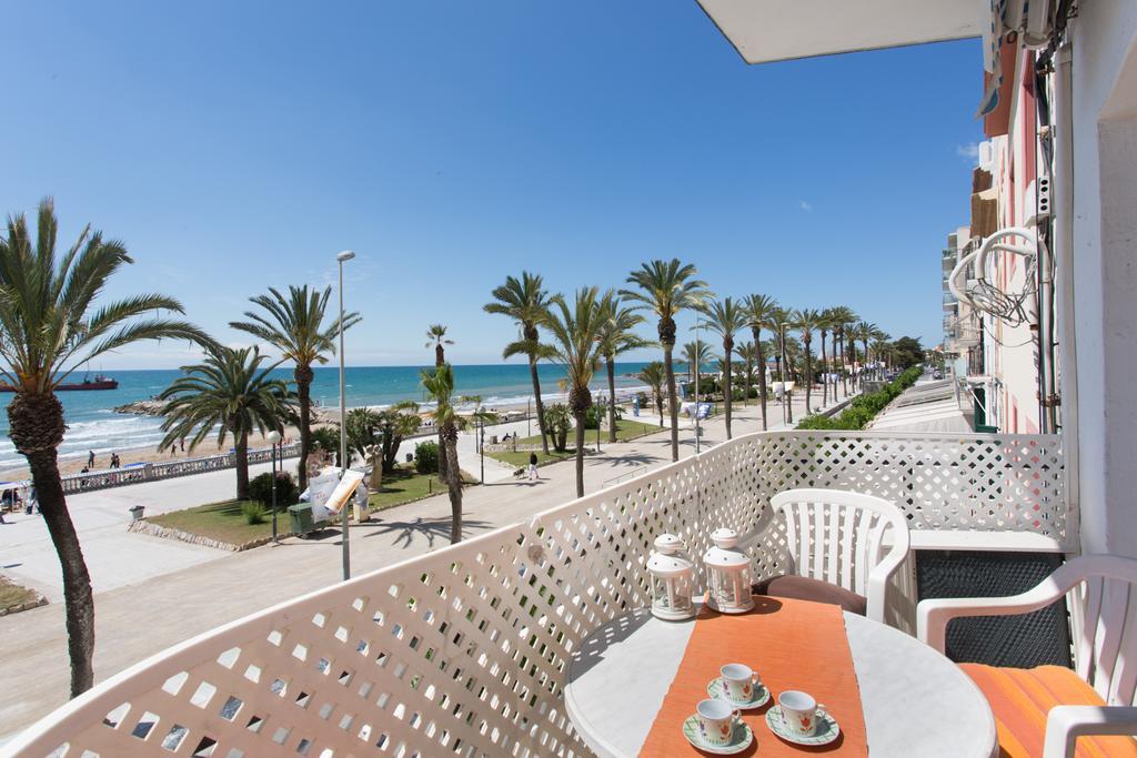 Liliane Apartment Sitges Habitación foto